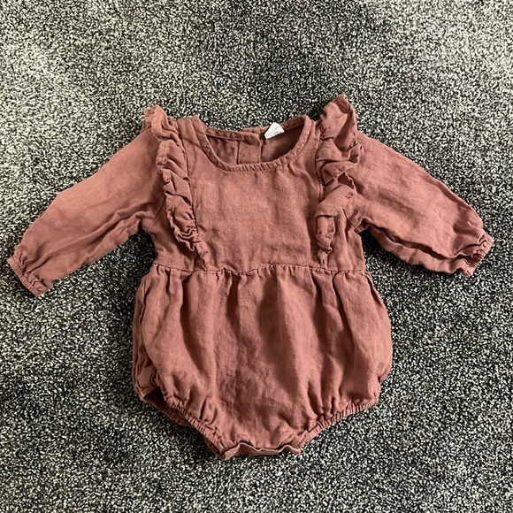 Bubble Romper - Picture 1 of 5